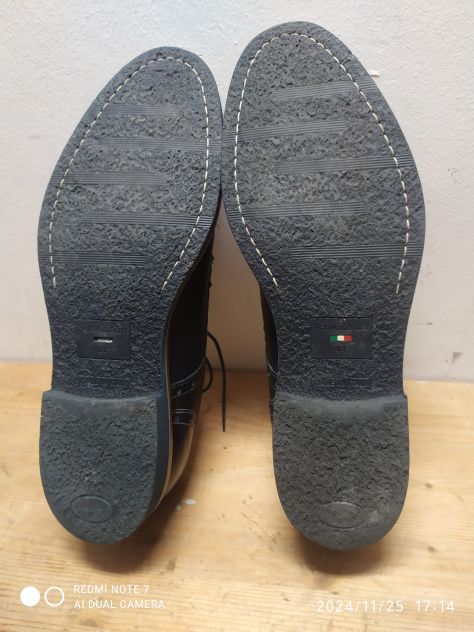 Scarpe uomo taglia 44 eleganti poco usate adatte anche per cerimonia - Foto 7