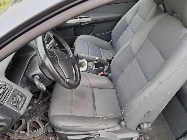 Pezzi ricambio volvo c30 1.6 turbo diesel - Foto 4