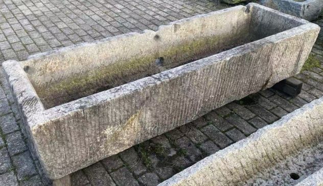 Antiche vasche mangiatoie abbeveratoi di pietra - Foto 2