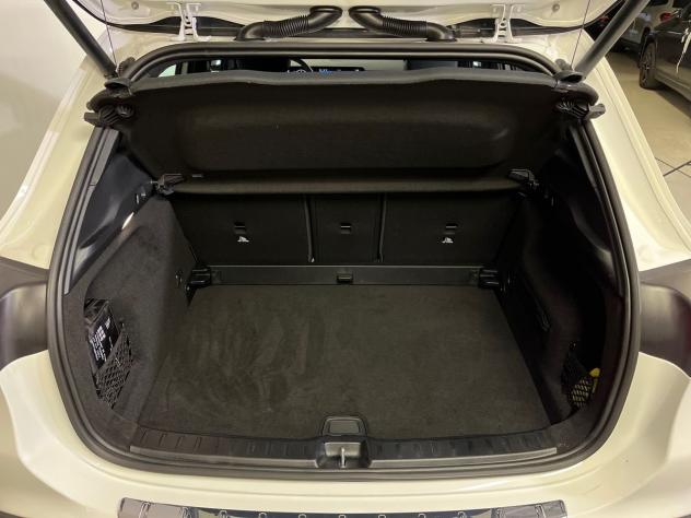 Mercedes-Benz GLA 180 Advanced auto - Foto 8