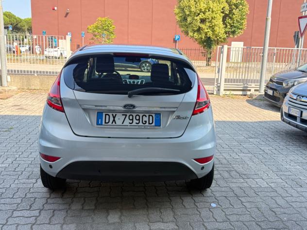 Ford Fiesta GARANZIA COMPLETA 1.2 82 CV 5 porte Titanium - Foto 5