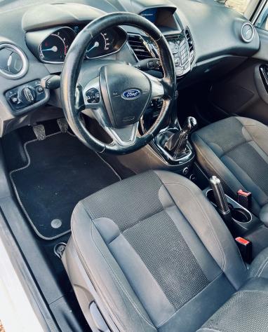 Ford Fiesta 1.4 5p. Bz.- GPL Titanium - Foto 9