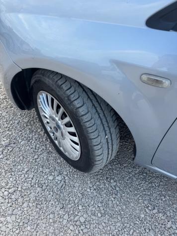 Fiat Grande Punto 1.3 MJT 75 CV 5 porte Dynamic - Foto 10