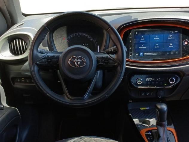 Toyota Aygo X 1.0B (72 CV) Limited Air S-CVT - Foto 8