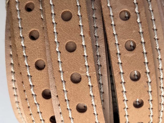 T27 Nastro in pelle a vegetale naturale per collari e bracciali Mt. 30 - Foto 7