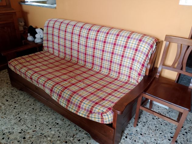 DIVANO DUE POSTI LETTO