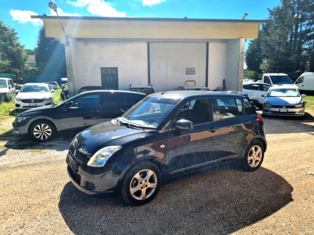 Suzuki Swift 1.3 benzina 5 porte