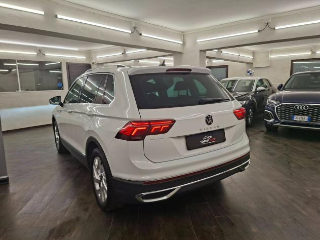 Volkswagen Tiguan 2.0 TDI 150 CV SCR DSG Elegance - Foto 3