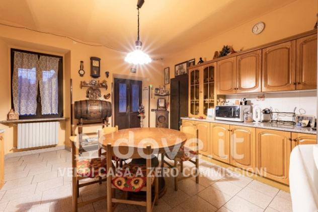 Appartamento di 150 m² con 3 locali e box auto doppio in vendita a Cocquio-Trevisago - Foto 3