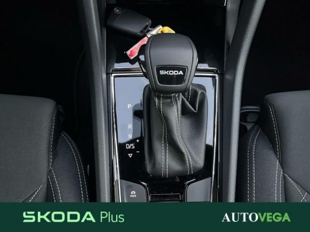 SKODA Karoq 1.5 tsi sportline dsg rif. 22993410 - Foto 10