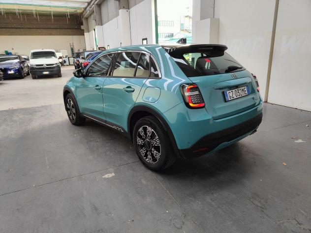 FIAT 600 1.2 Hybrid 145cv - Foto 8
