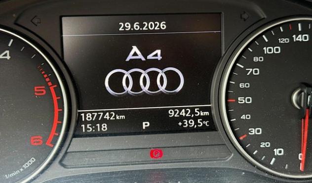 AUDI A4 Avant 30 2.0 tdi Business Sport 122cv s-tronic my rif. 23965109 - Foto 5