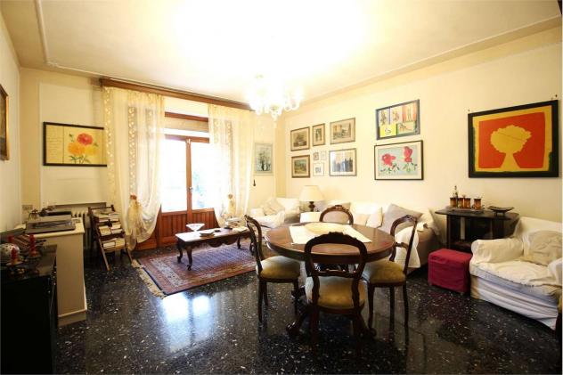 Villetta a schiera in vendita a Pontedera 340 mq Rif: 1290779