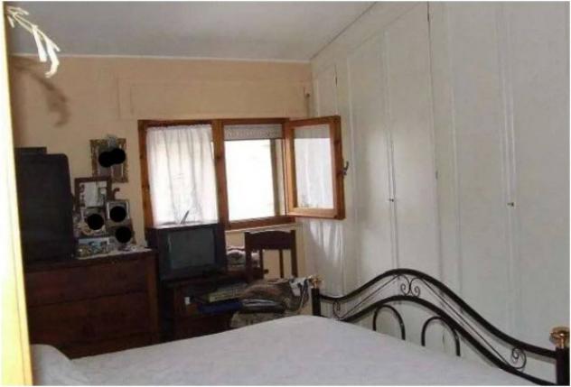 Immobile in asta di 165 m² con più di 5 locali e box auto in vendita a Spoleto - Foto 11