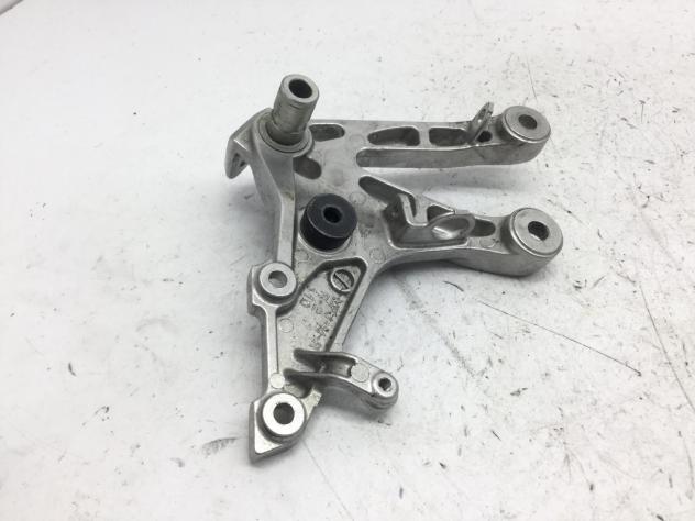 HONDA CBR RR ABS KM0 600 STAFFA SUPPORTO PEDANA ANTERIORE DESTRA 2024 2026 - Foto 4