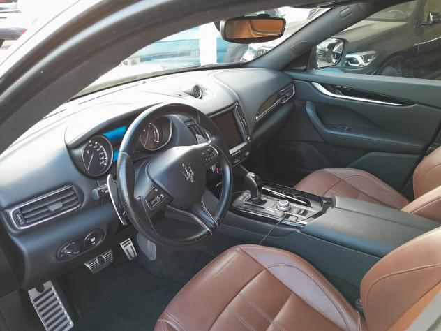 Maserati Levante V6 Diesel AWD - Foto 8