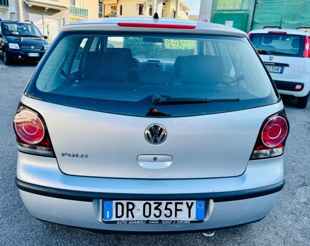 Volkswagen Polo 1.2/60CV 5p. Neopatentati - Foto 8