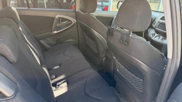 Toyota RAV 4 RAV4 2.2 D-4D 136 CV Luxury - Foto 7