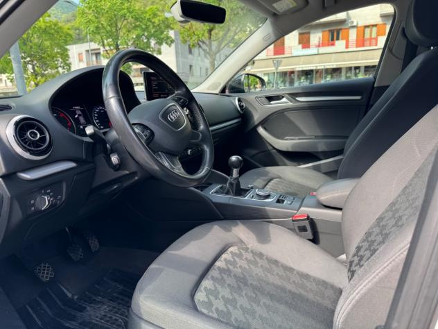 Audi A3 SPB 1.6 TDI Sport - SENSORI PER IL PARCHEGGIO - VETRI OSCURATI - Foto 10