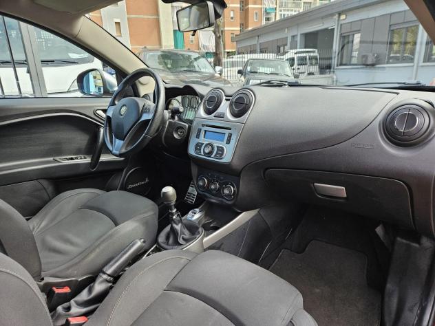 Alfa Romeo MiTo MiTo 0.9 t. t.air Distinctive Sp.Pack s&s 85cv - Foto 8