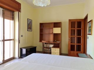 Stanza in appartamento in affitto a Catanzaro