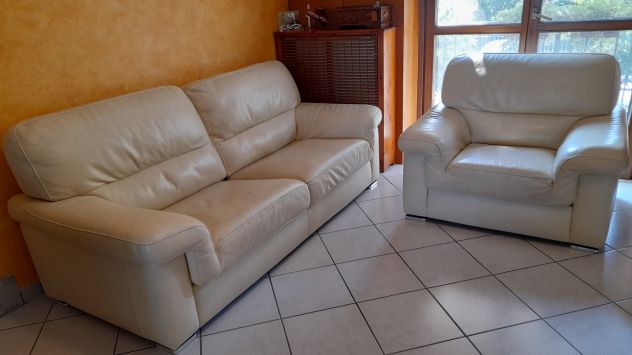 DIVANO E POLTRONA