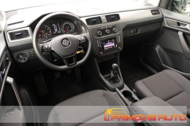 VOLKSWAGEN Caddy 1.0 TSI 102 CV Trendline rif. 19704187