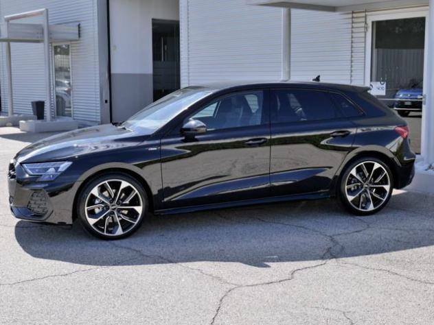 AUDI A3 Sportback (NEW) 2.0 Tdi 150cv S-tronic S-line Ed. rif. 24097644 - Foto 2