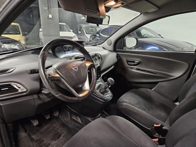 Lancia Ypsilon Ypsilon 1.2 8v Silver 69cv - Foto 7