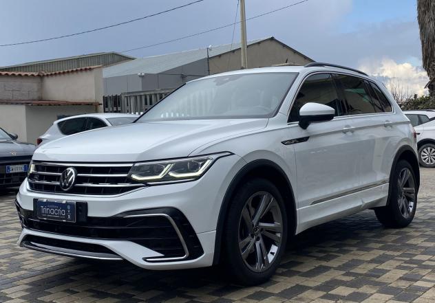 Volkswagen Tiguan R-Line 2.0 TDI 150 CV DSG