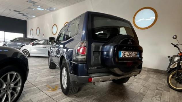 MITSUBISHI Pajero 3.2 DI-D 16V aut. 3p. Instyle DPF rif. 24000600 - Foto 4
