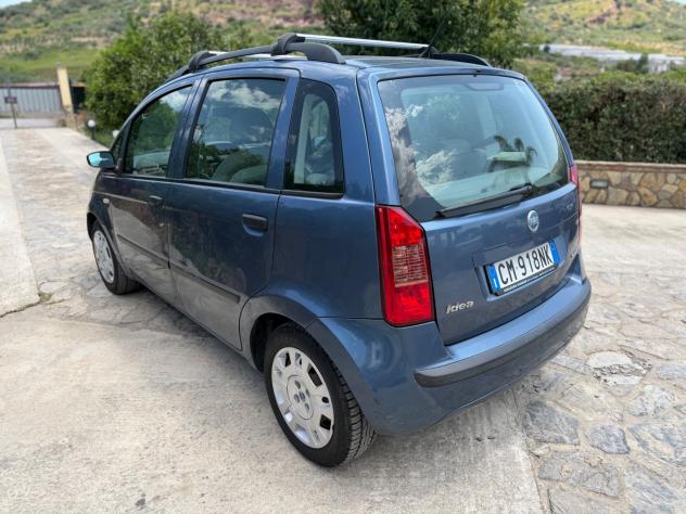 Fiat Idea 1.3 Multijet 16V Emotion - Foto 2