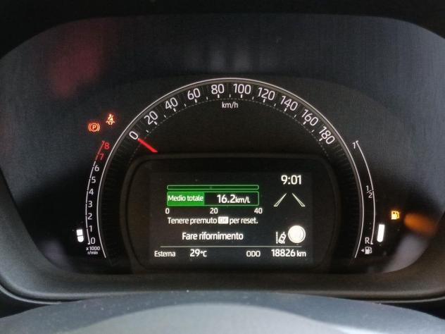 Toyota Aygo X 1.0B (72 CV) Trend - Foto 9