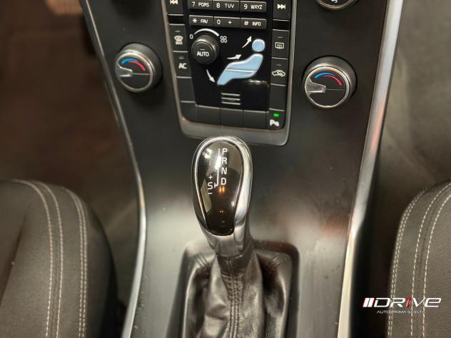 VOLVO XC60 (2008-2018) XC60 D4 Geartronic Kinetic - Foto 10