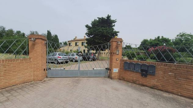 BELLOCCHI: Fano unico nel suo genere località bellocchi (chiaruccia) proponiamo la vendita di un ex casolare colonico completamente ristrutturato con - Foto 16