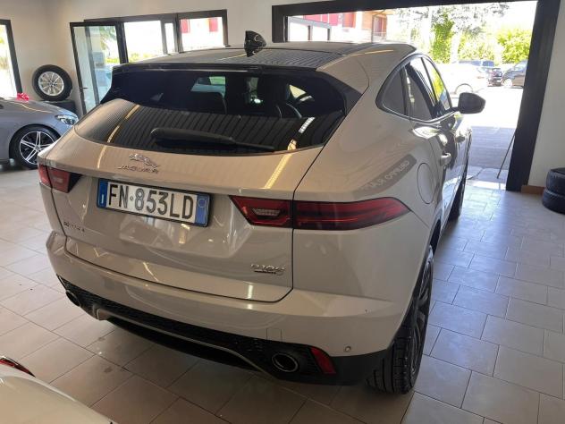 Jaguar E-Pace 2.0D 180 CV AWD S - Foto 6
