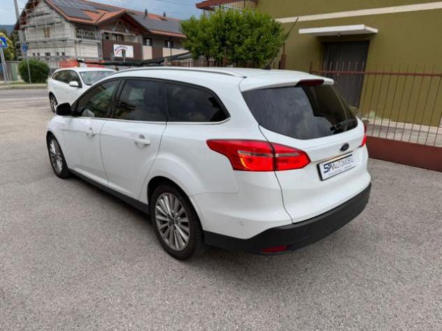 FORD Focus 1.5 TDCi EURO 6 Start&Stop Powershift SW Titanium rif. 24008896 - Foto 4