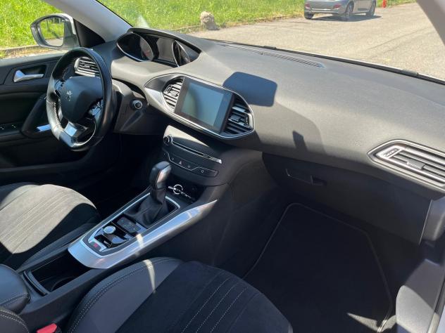 Peugeot 308 BlueHDi 120 S&S EAT6 SW Allure - Foto 9