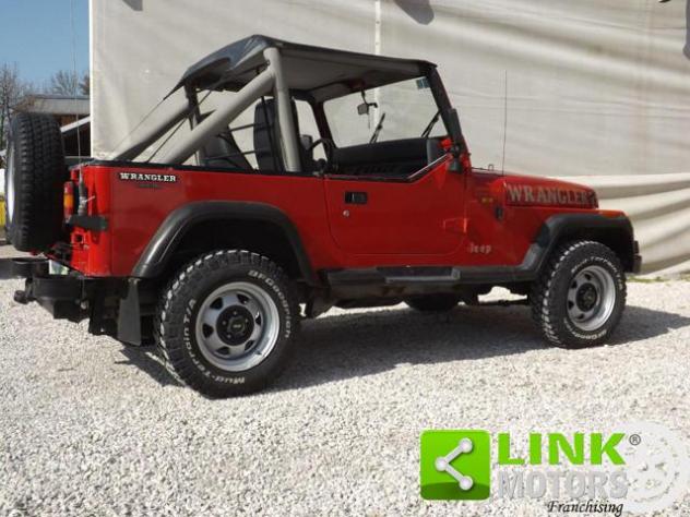 JEEP Wrangler 2.5 Laredo in ordine di carrozzeria e meccanica - Foto 6