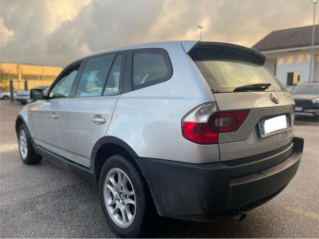 Bmw X3 2.0 FUTURA 150CV - Foto 4