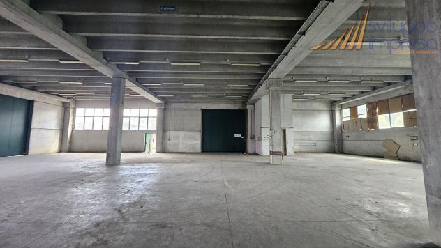 CAPANNONE IN AFFITTO A COLOGNO MONZESE - Foto 10