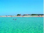 SALENTO-Casa indipendente CLIMATIZZATA-180 m. SPIAGGIA 6-8 posti