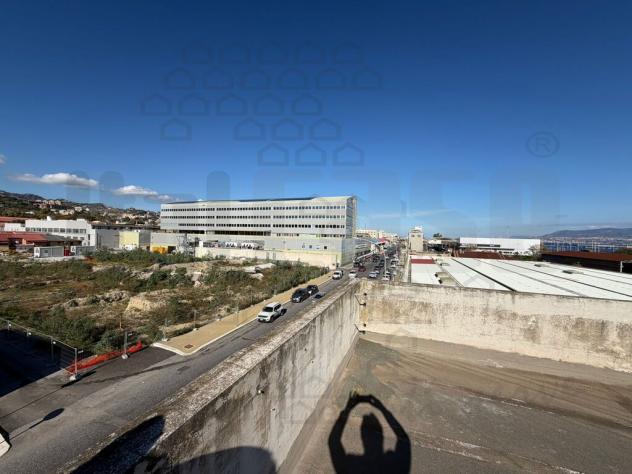 IMMOBILE COMMERCIALE di 26 vani e di 1100 mq (MESSINA) rif. 3VS17919 - Foto 19