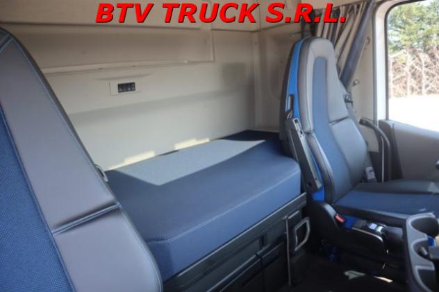 VOLVO FH 500 TRATTORE STRADALE EURO 6 rif. 24009001 - Foto 10