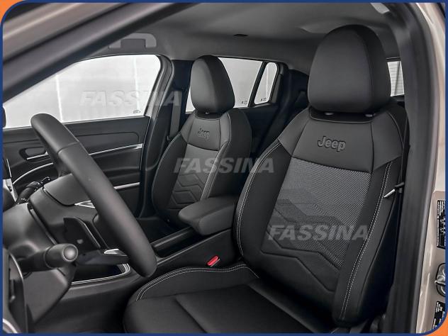 Jeep Avenger Avenger 1.2 turbo Summit fwd 100cv - Foto 8