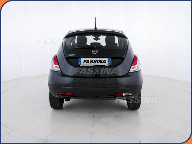 Lancia Ypsilon 1.0 firefly hybrid Platino s&s 70cv - Foto 5