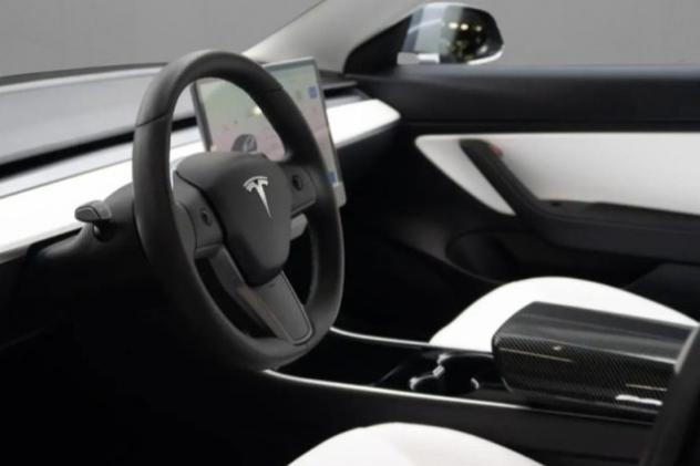 TESLA Model 3 Long Range Dual Motor AWD rif. 23757123 - Foto 7