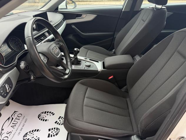 Audi A4 Avant 2.0 TDI 122 CV Manuale - Foto 9