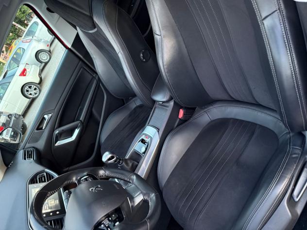 Peugeot 308 1.6 e-HDi 115 CV Stop&Start SW Business - Foto 9
