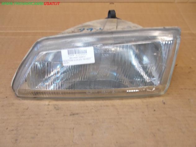 PROIETTORE S.(VALEO) PEUGEOT 106 (S1) Parti elettriche Fanaleria Proiettori Proiettore ant. PEUGEOT - 106 - 01-09-1991 - 01-03-1996